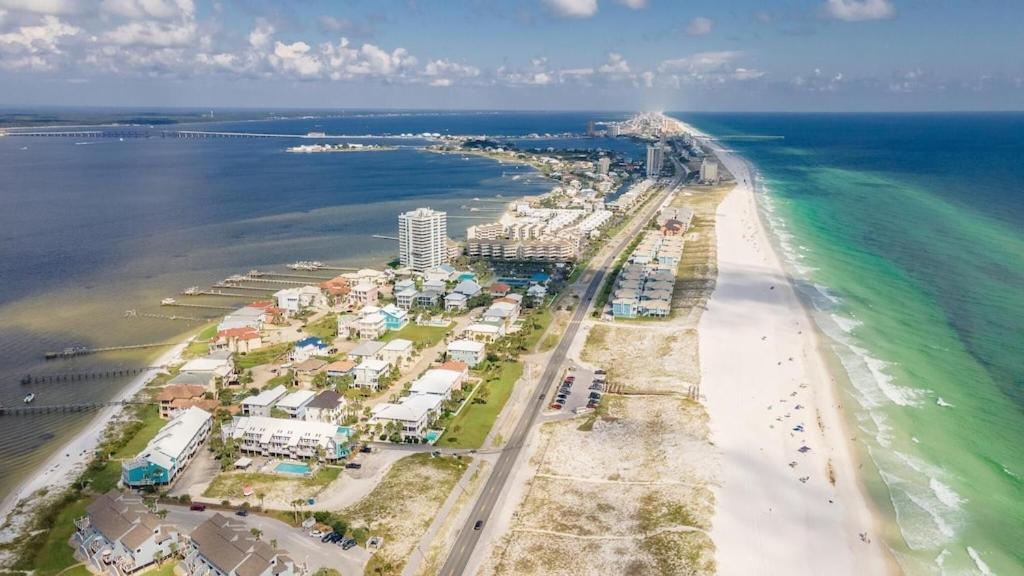 Ocean Front Penthouse Suite Panoramic Views Of Gulf,Pensacola Beach,Pier, & Bay Екстериор снимка